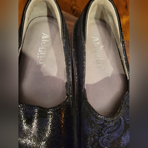 Alegria Debra clog blue/black sparkle size 9 - Picture 8 of 9